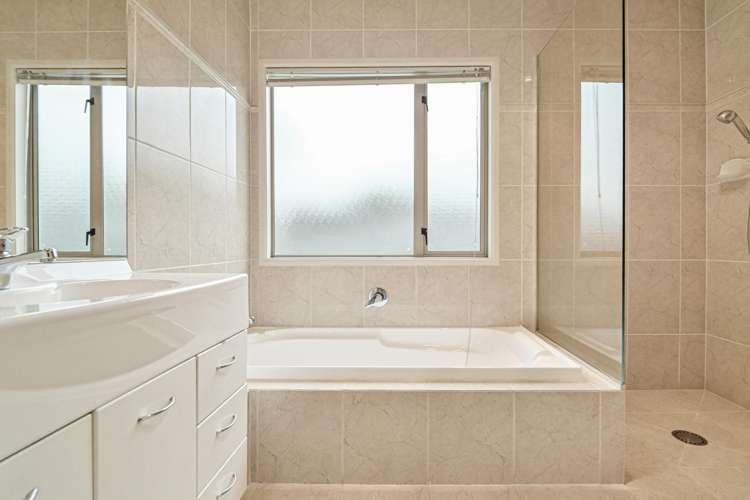 8 Saint Hill Rise_3