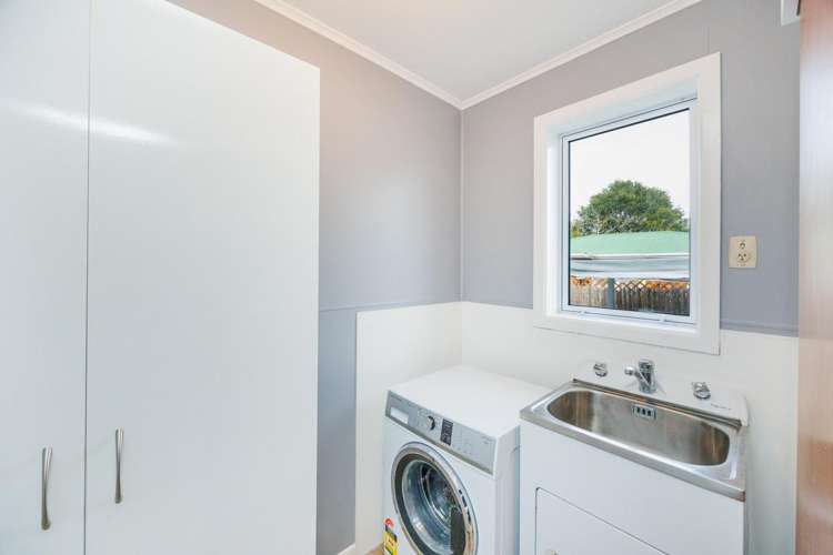 2 Mcclure Street Feilding_17