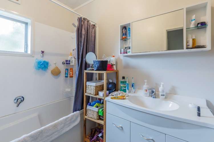 2/56 Ferndale Road Mount Wellington_9