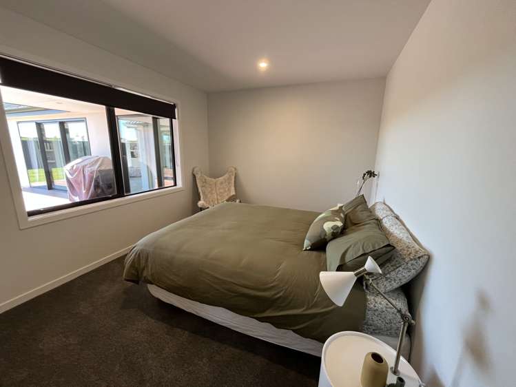 12 Jag Way Tinwald_19