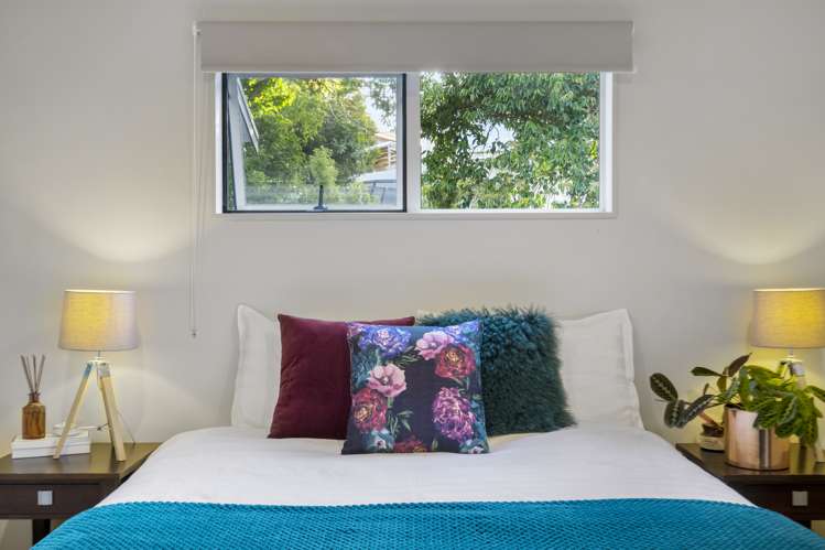 2/97 Taurus Crescent Beach Haven_9