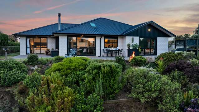 6 Aytoun Street Opunake_1