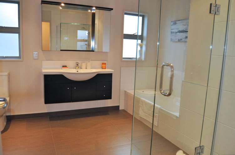 39 Ashmore Crescent Warkworth_13