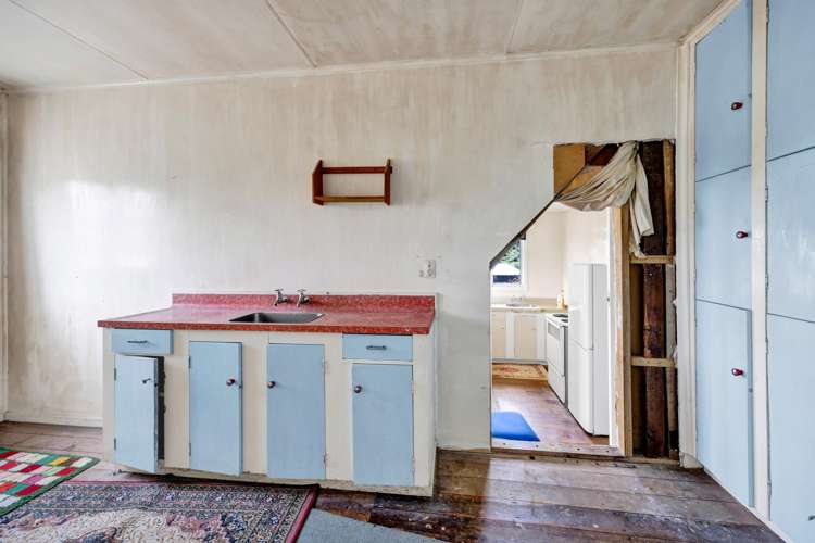 230 Devon Street West New Plymouth Central_14