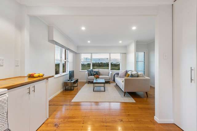 1/47 Bracken Avenue Takapuna_3