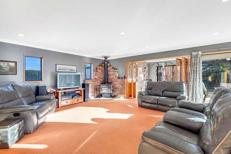 106 Roydon Drive Templeton_30