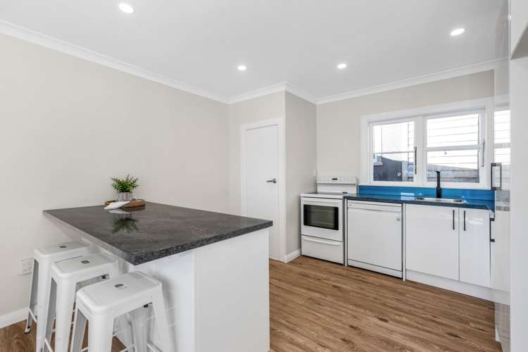 189 Severn Street Island Bay_5