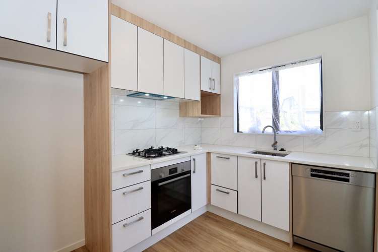7D Pinehurst Place 1824_4