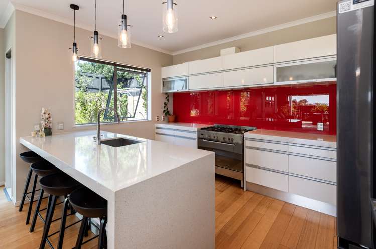 37 Liberty Crescent Beachlands_16