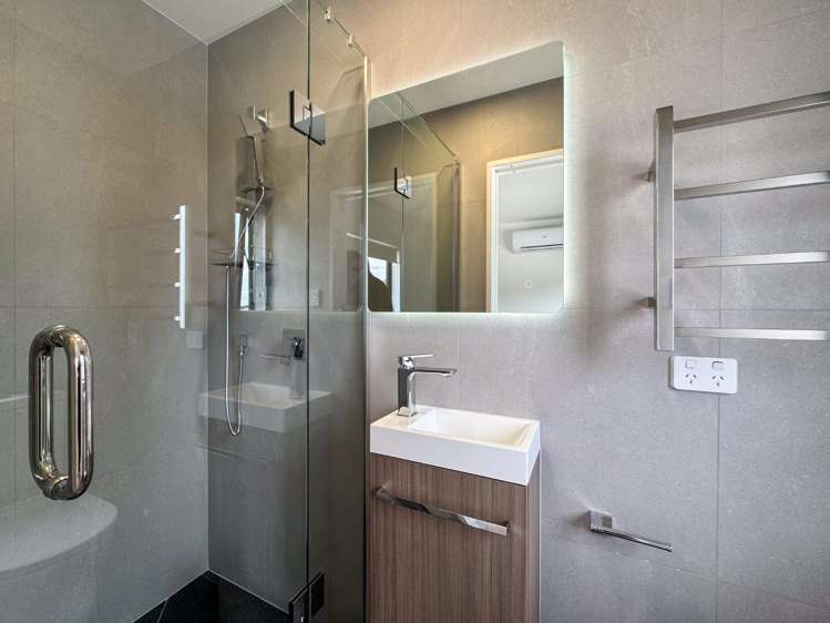 12/21 Eastview Road 10026_7