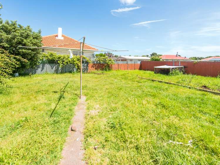 87 Swiss Avenue Gonville_17