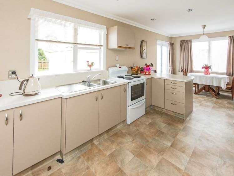 30 Selwyn Crescent College Estate_4