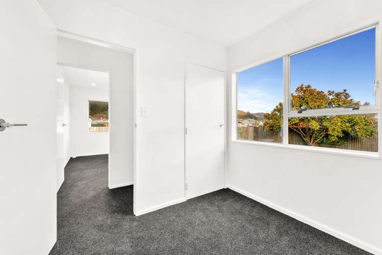 1 Weymouth Grove Wainuiomata_20