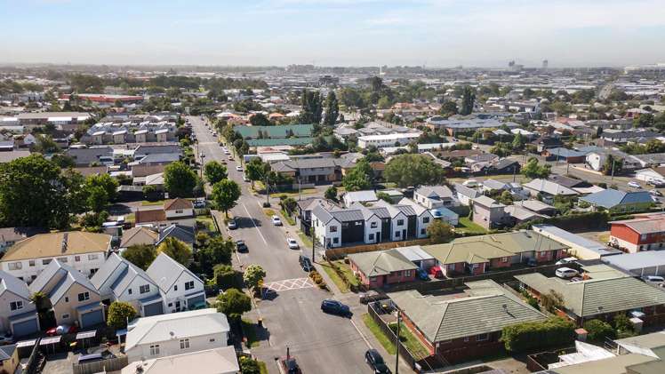 1/99 King Street Sydenham_15