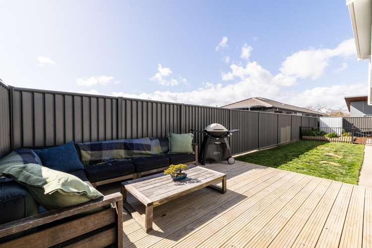 34 Arbuckle Road Frimley_12