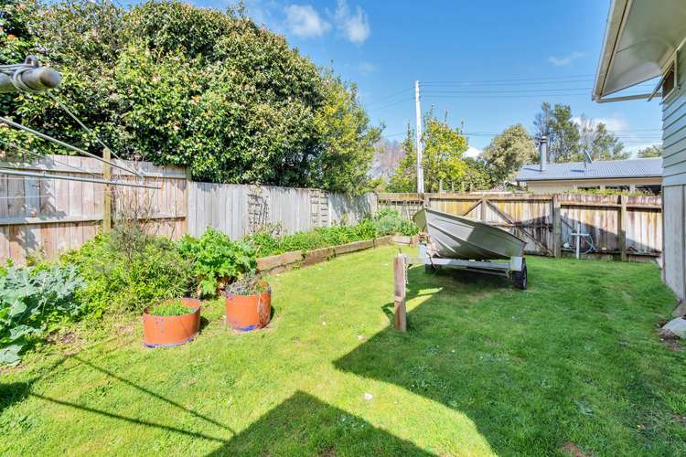 46 Clark Road Pahurehure_16