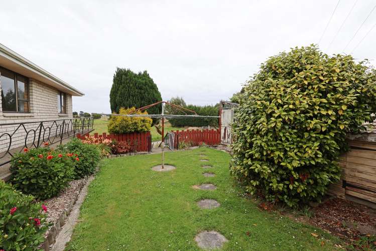 220 Bay Road West Plains_42