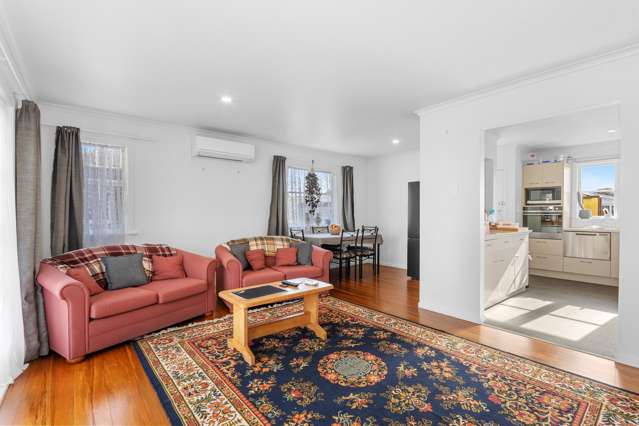 1a Whimp Avenue Onerahi_3