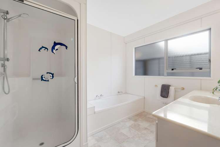 66 Golfland Drive Golflands_19