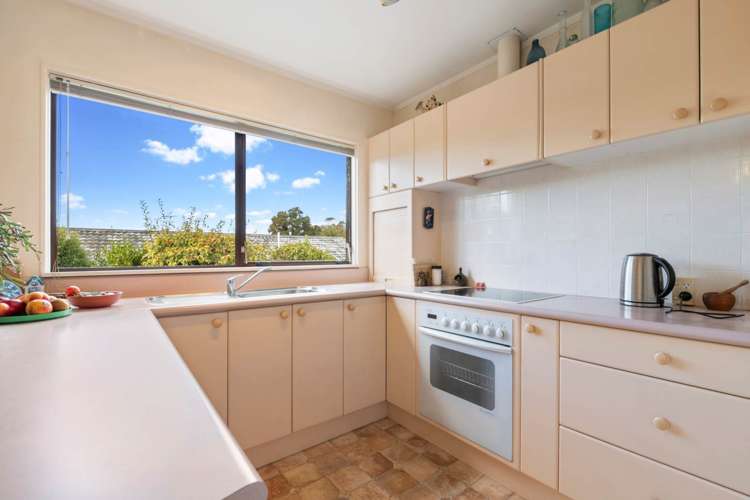 1/32 Scarlock Avenue Browns Bay_11