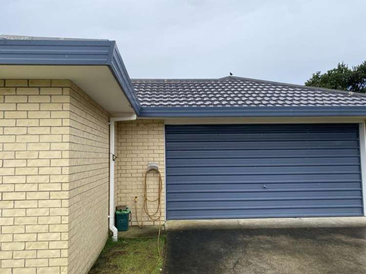 23 Lamia Grove Papamoa_2