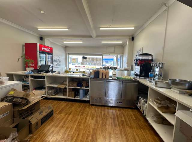 236 Great North Road Henderson_4