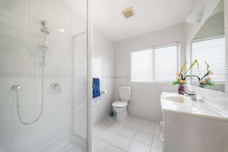 26 Tirohunga Drive Henderson_18