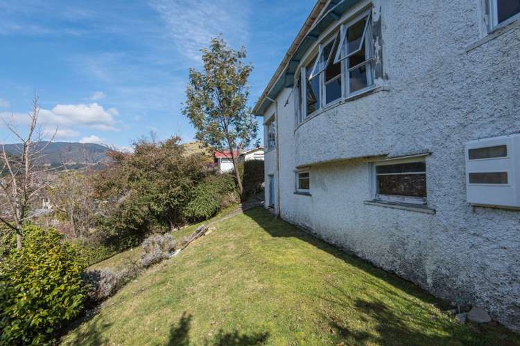 30 Jenner Road Toi Toi_13