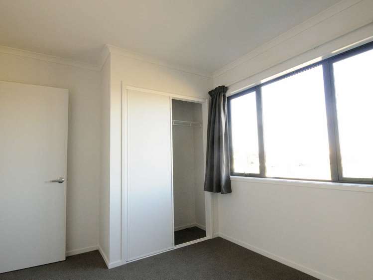 45 Farnborough Way Rolleston_7