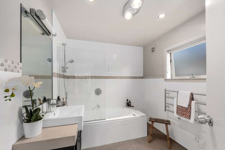 7 Huka Road Birkenhead_22