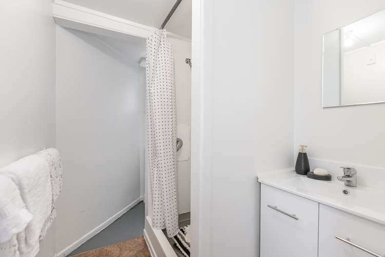 1 Percy Street Mount Eden_17