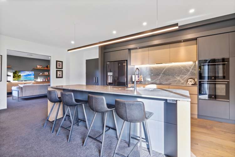 8 Lochend Close Waihopai_11