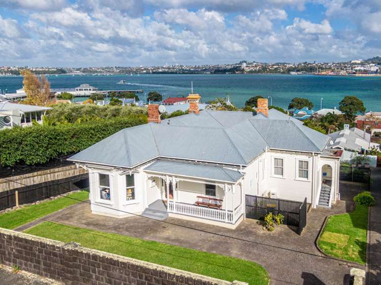 43 Clarence Street Devonport_27