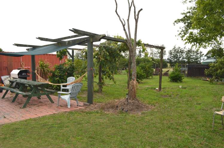 82 Bridge st Onga Onga_14