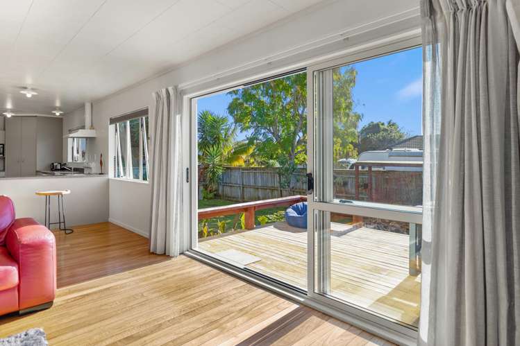 7 Ringwood Place Whitianga_5