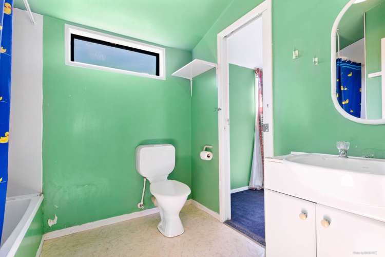 131o Saint Georges Road Avondale_7