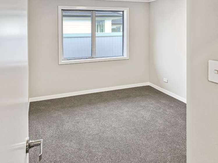 15 Kakariki Drive Coastlands_6