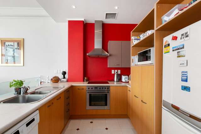 8/23 Tennyson Street Te Aro_4