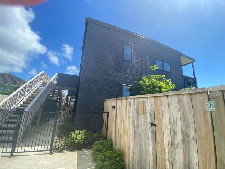 12/90 Swaffield Road Papatoetoe_0