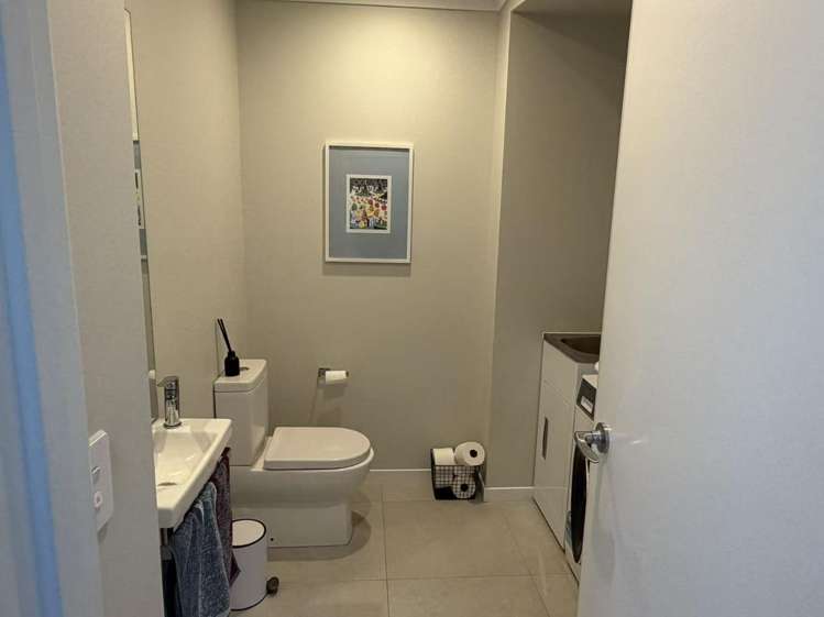 53 Boyes Ave 11428_6