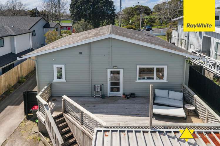 37 Willerton Avenue New Lynn_14