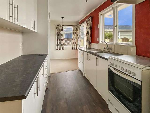 8 Northfield Place 11139_2