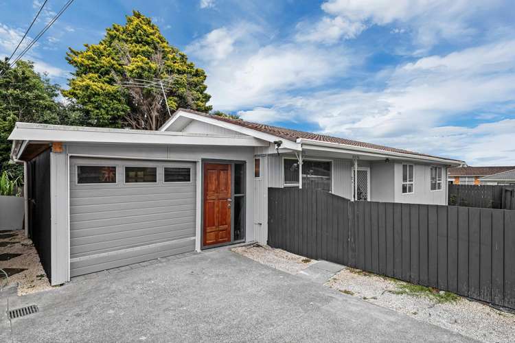 2/10A Lupton Road Manurewa_17