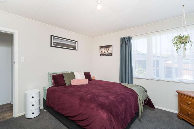 61 Lockhart Avenue Milson_10