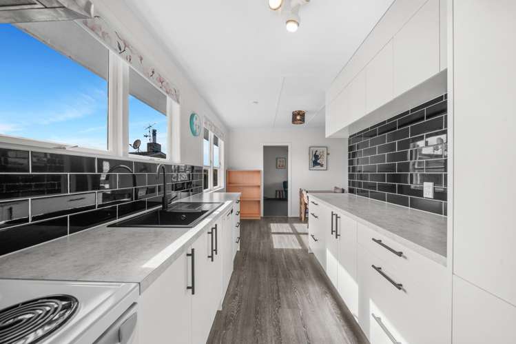 32 Daniell Street_3