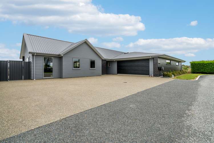 24 Lindsay Way Grasmere_2