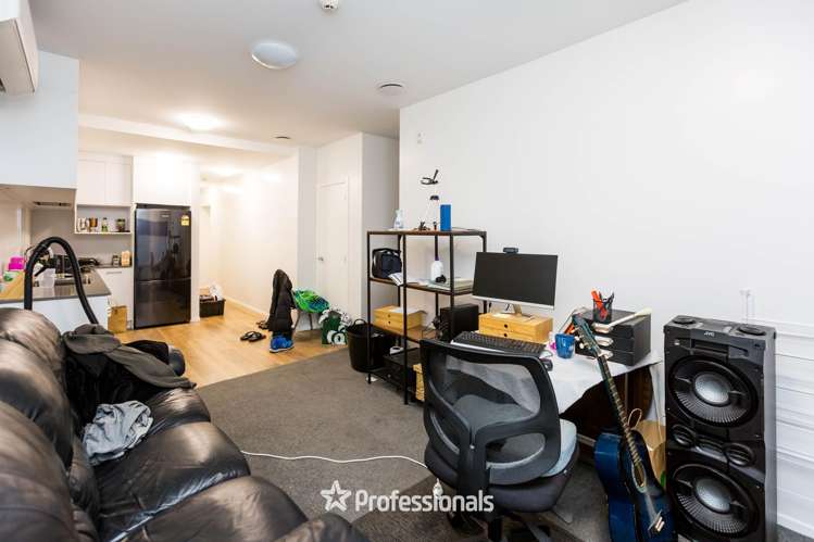 Unit 2 2A Gibbons Street_3