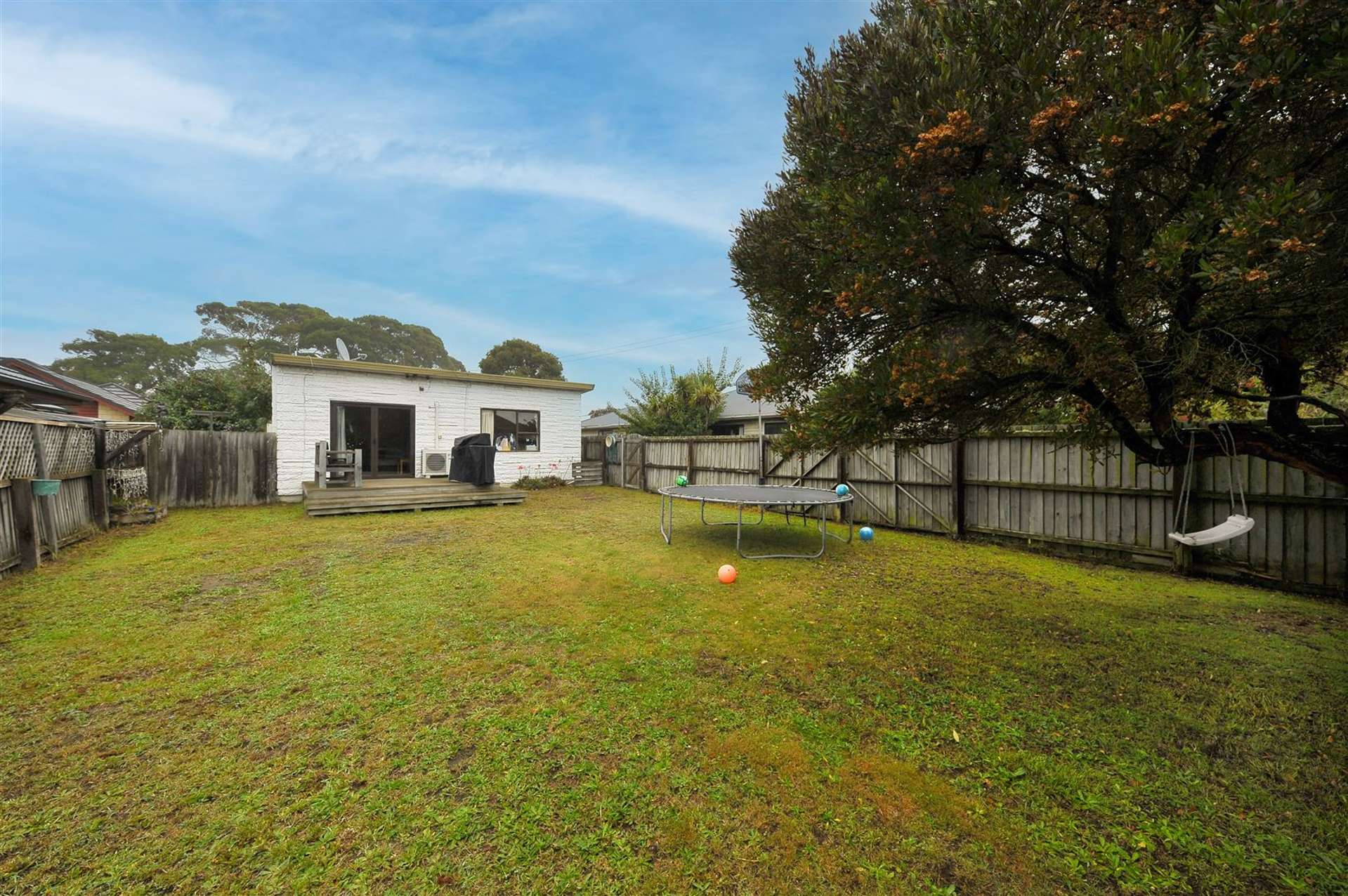 270 Breezes Road Aranui_0