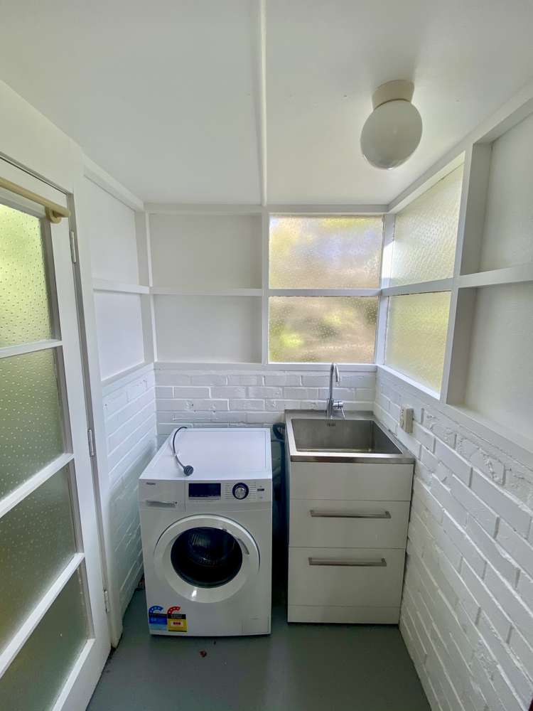 2/6 Stone Street Hauraki_5