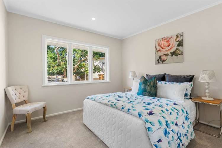 2 Fowlds Avenue Sandringham_11